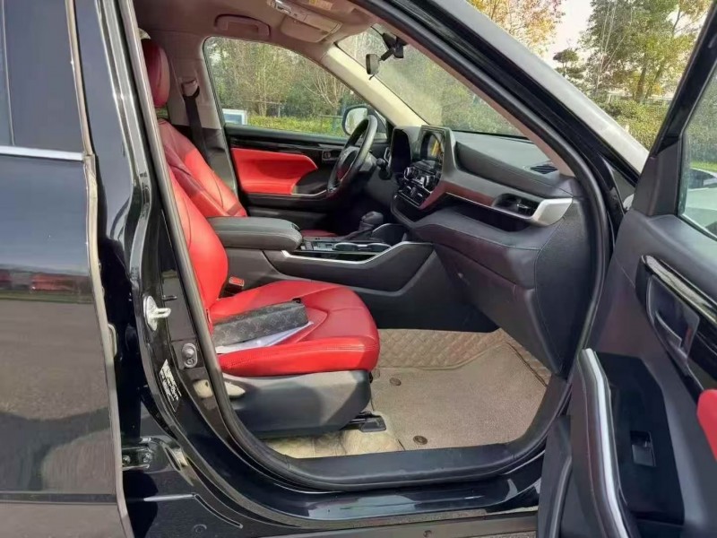 徐州23年丰田汉兰达6