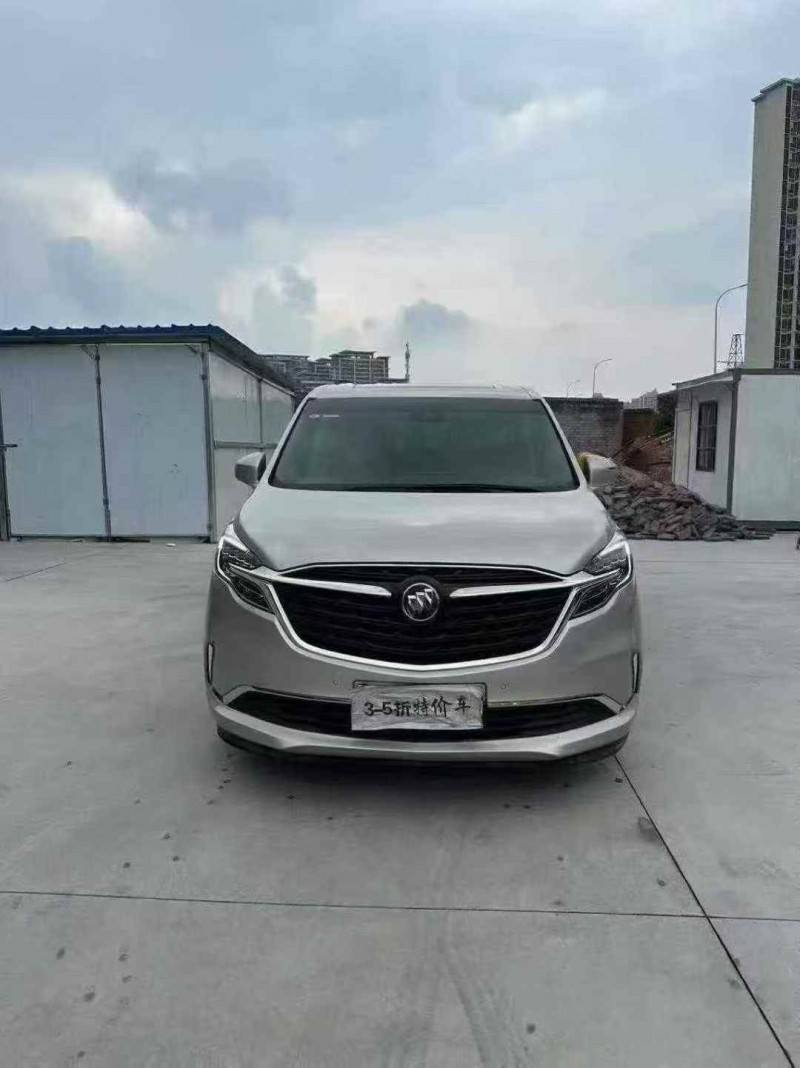 襄阳21年别克GL81