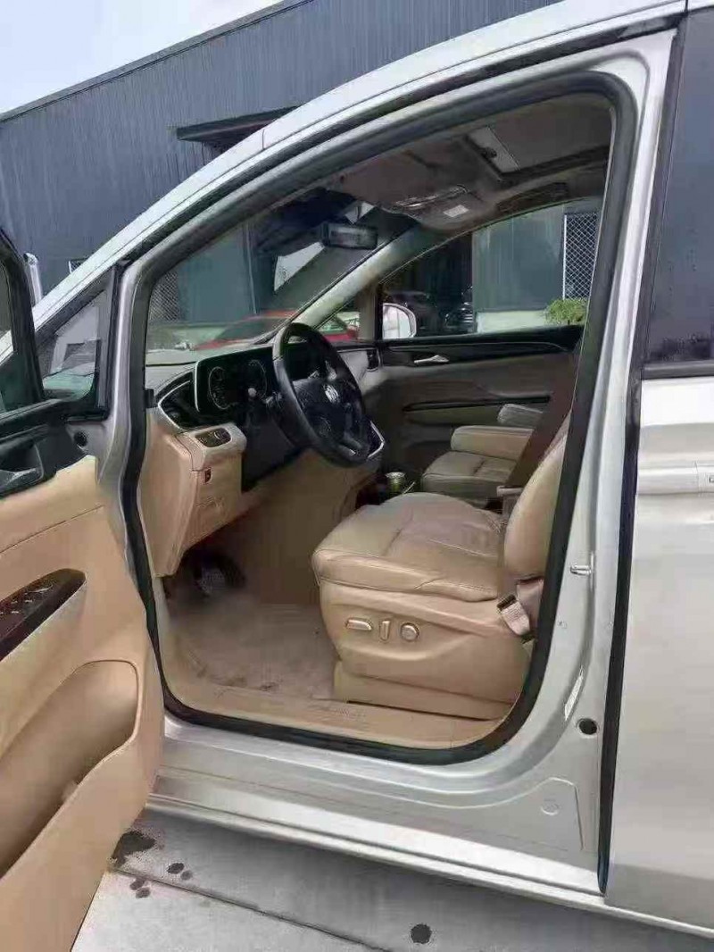 襄阳21年别克GL86