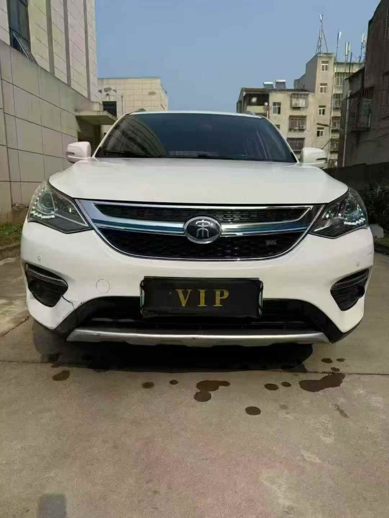 襄阳18年比亚迪宋1