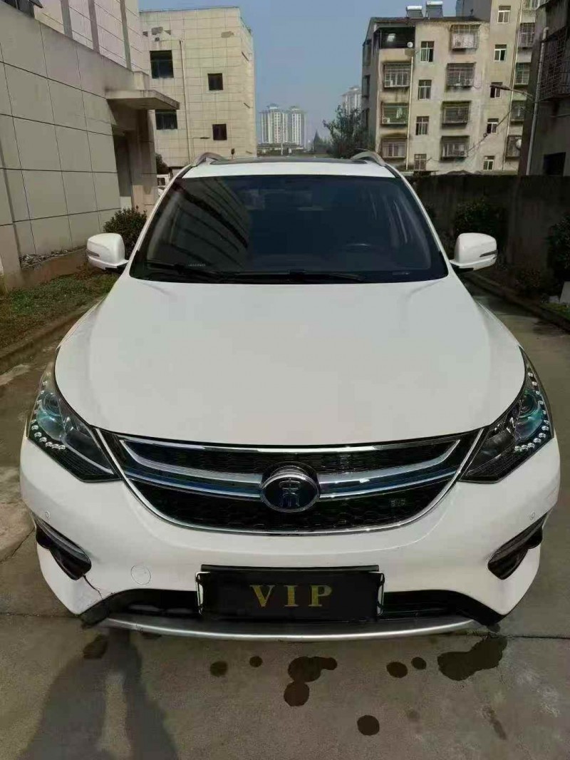 襄阳18年比亚迪宋2