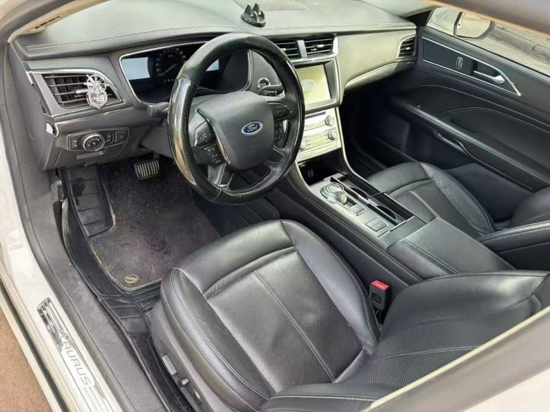 洛阳17年福特金牛座5