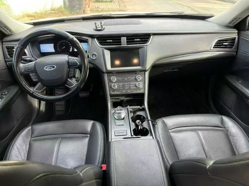 洛阳17年福特金牛座6