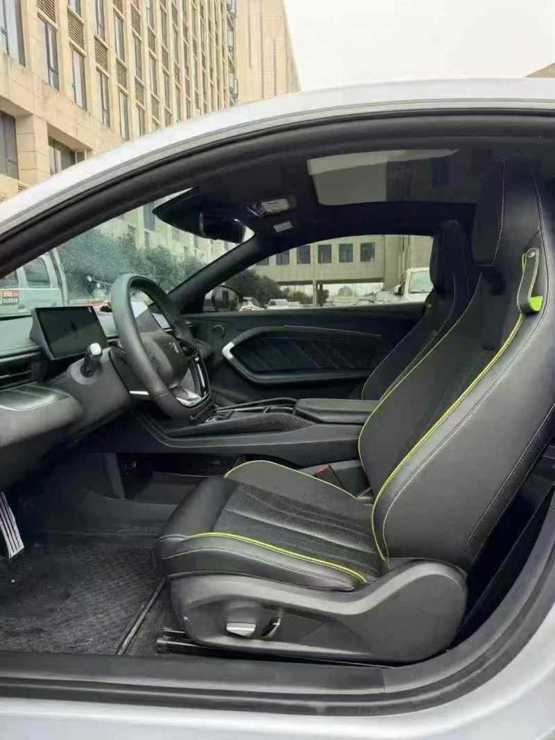 襄阳24年哪吒GT6