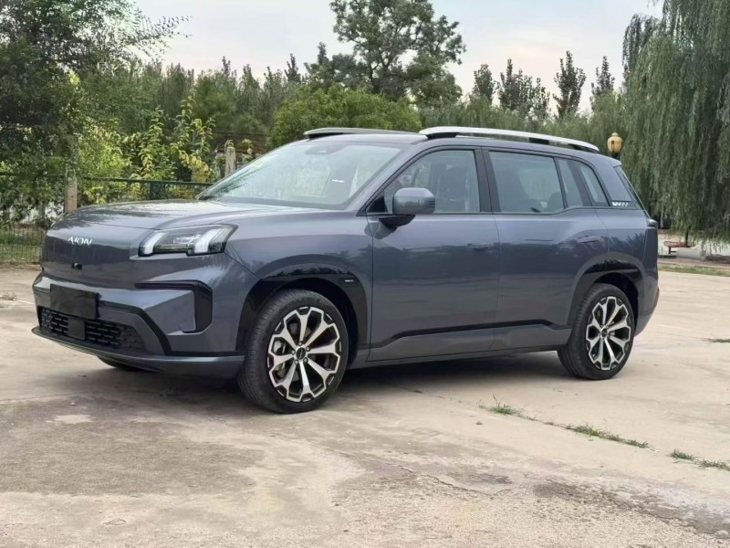 淄博25年传祺埃安V4