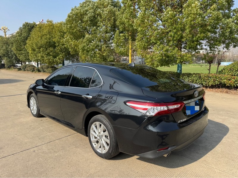 盐城22年丰田凯美瑞5