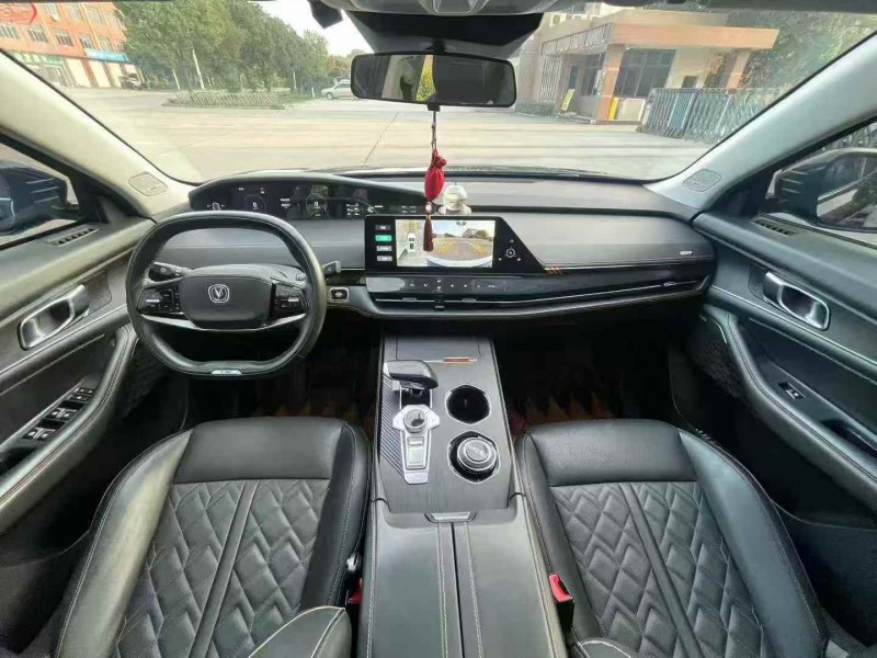 襄阳22年长安汽车UNI8