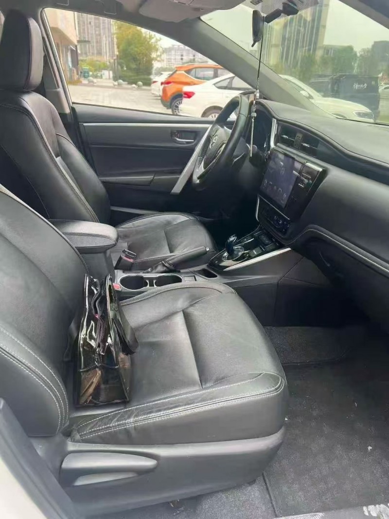 萍乡19年丰田卡罗拉5