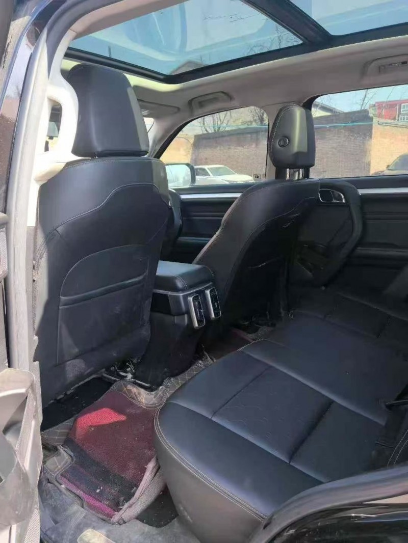 长治21年哈弗大狗4