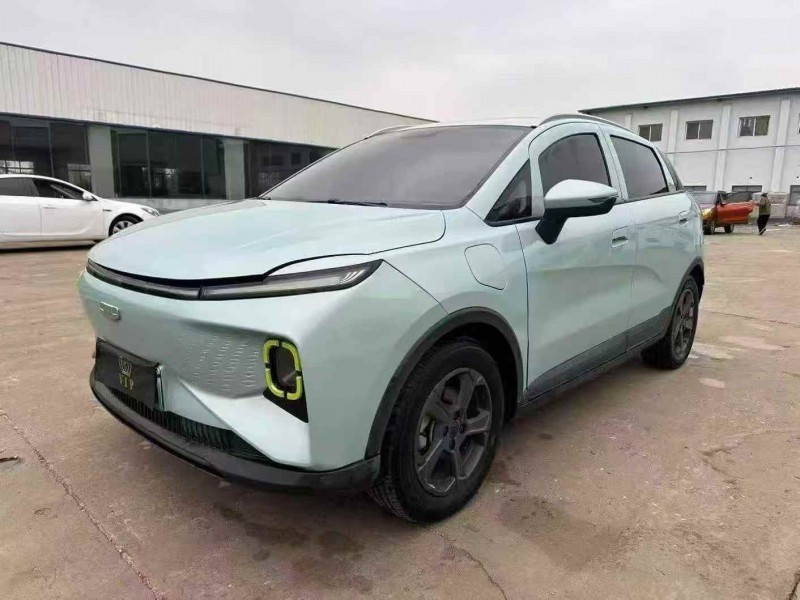 襄阳23年吉利几何3