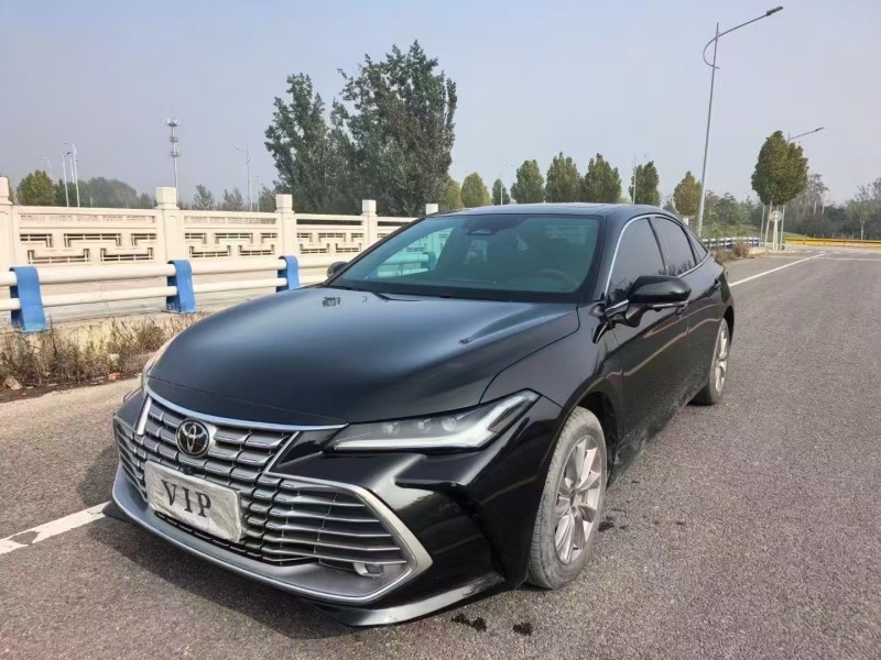 郑州25年丰田亚洲龙3