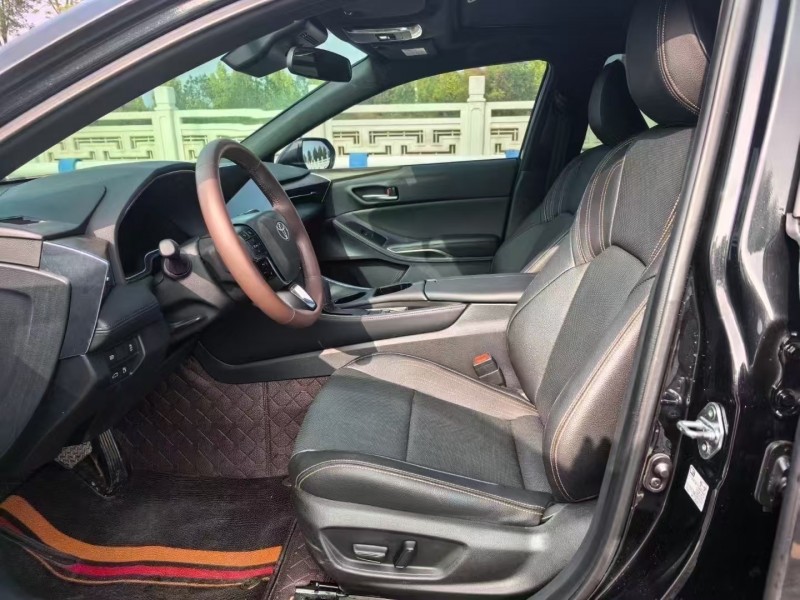 郑州25年丰田亚洲龙4