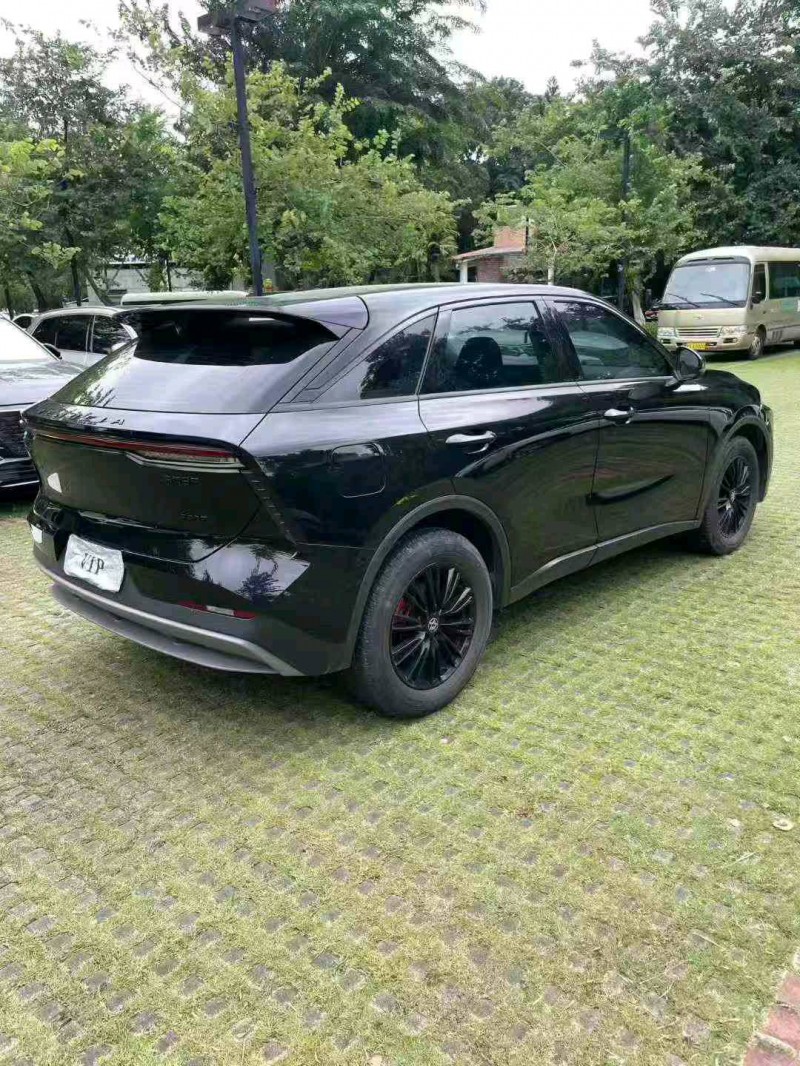 东莞22年启辰大V9