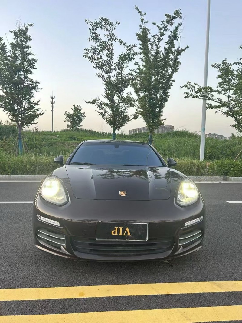 宿迁14年保时捷帕拉梅拉1