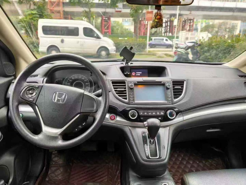 襄阳15年本田CRV6
