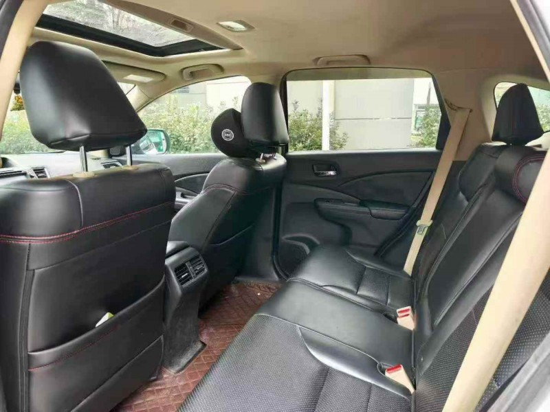 襄阳15年本田CRV7