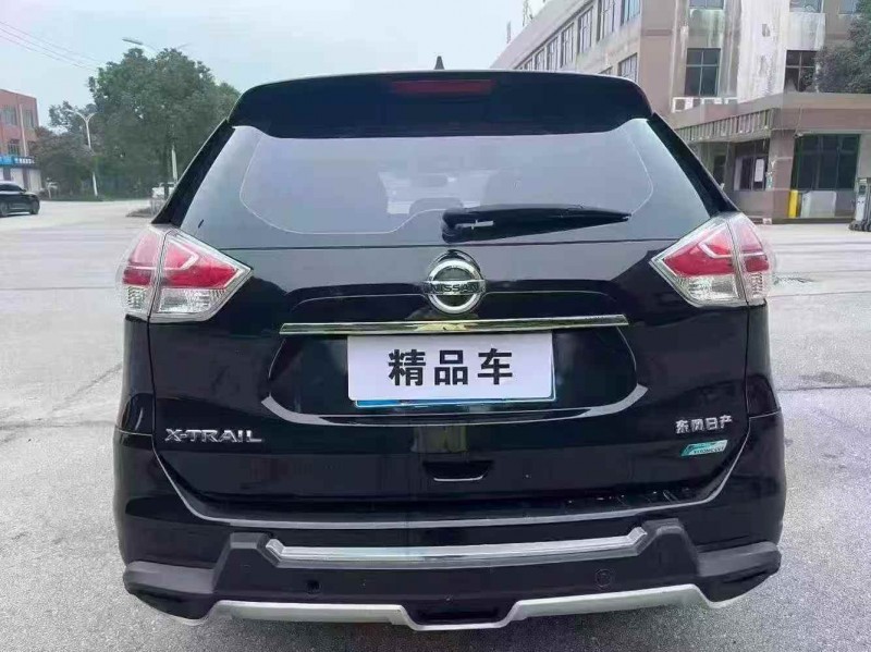 襄阳17年日产奇骏4