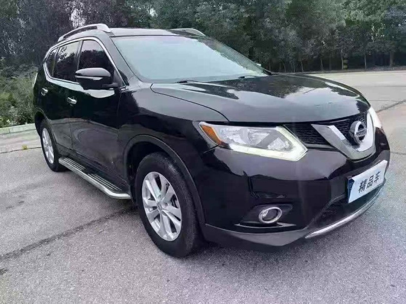 襄阳17年日产奇骏8