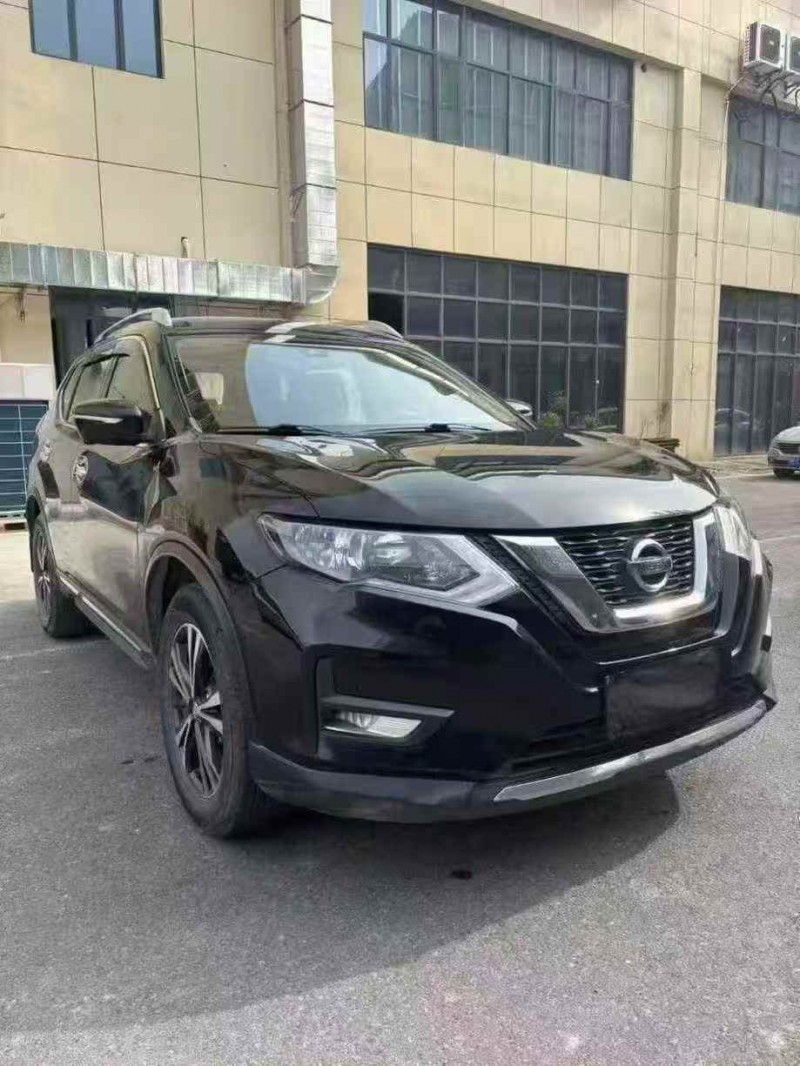 襄阳17年日产奇骏2