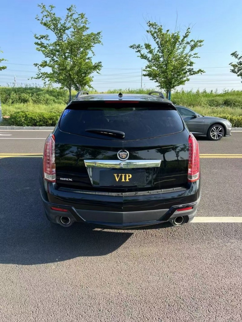 宿迁16年凯迪拉克SRX9
