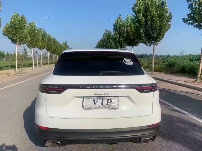 郑州19年保时捷卡宴9