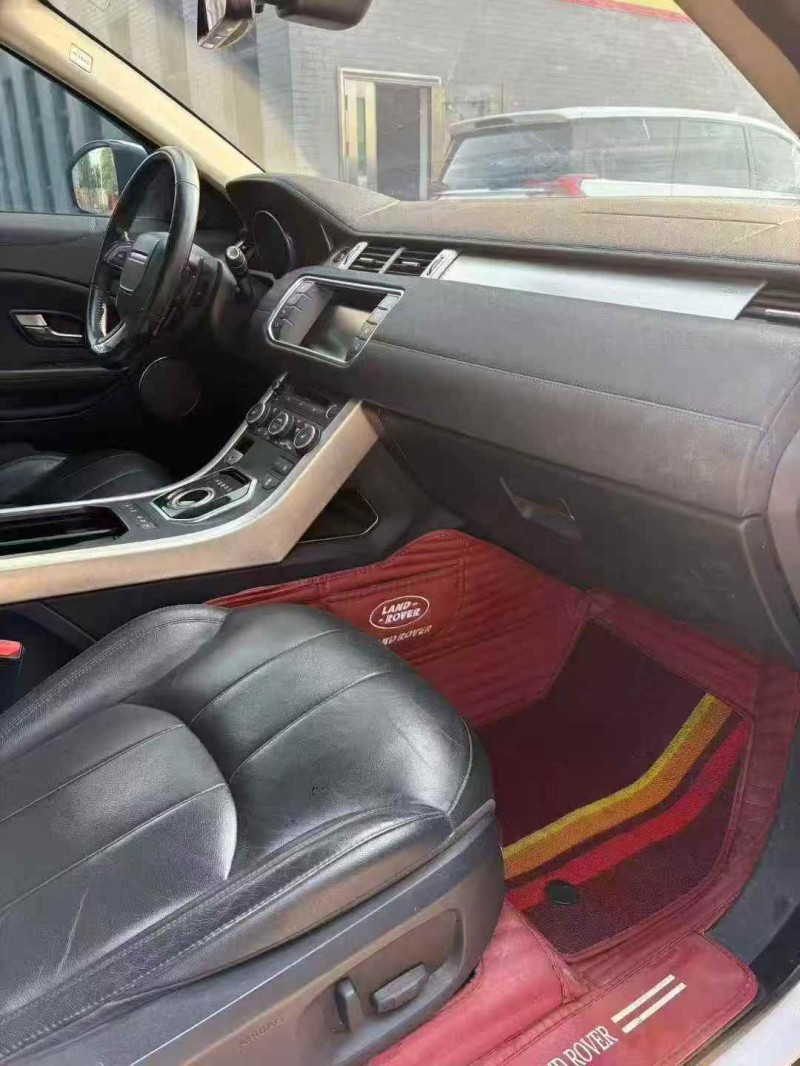 襄阳16年路虎极光7