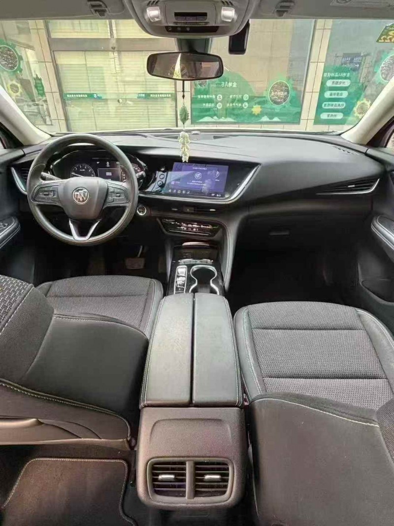 襄阳20年别克昂科威9