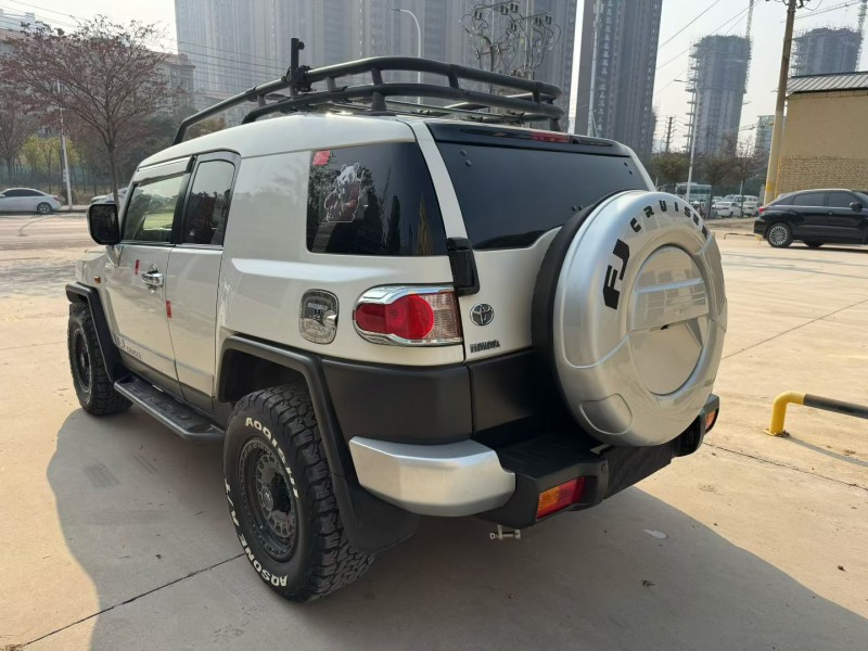 平顶山14年丰田兰德酷路泽8