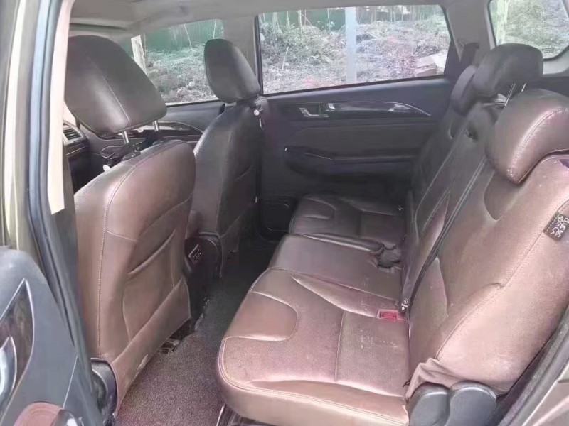 郑州18年力帆汽车轩朗6