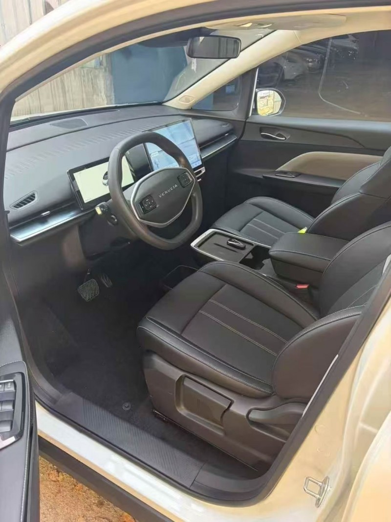 菏泽25年启辰VX64