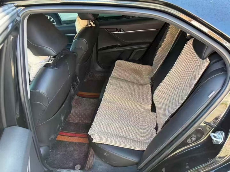 南宁23年丰田凯美瑞4