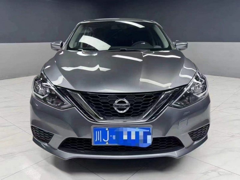 成都24年日产轩逸1