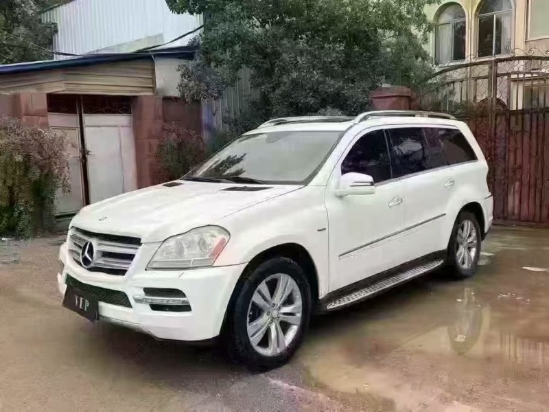 菏泽10年奔驰GL3