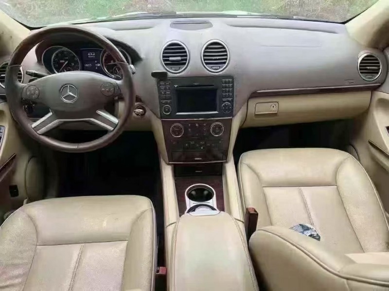 菏泽10年奔驰GL6