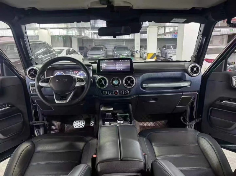 成都20年北京BJ404