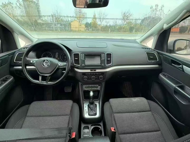 菏泽17年大众夏朗4