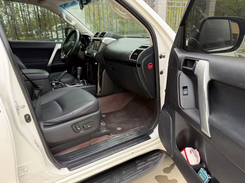 平顶山17年丰田普拉多5