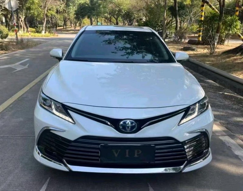 广州24年丰田凯美瑞1