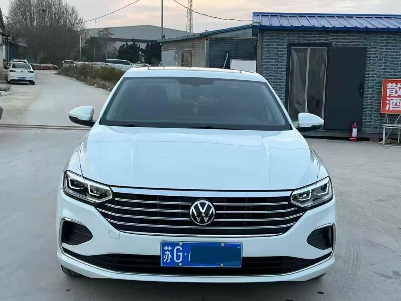 菏泽23年大众朗逸1