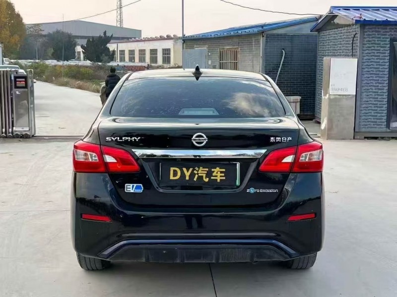 菏泽21年日产轩逸8