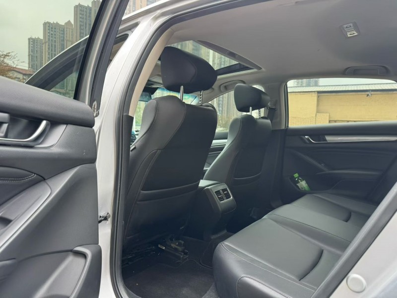 平顶山20年本田雅阁5