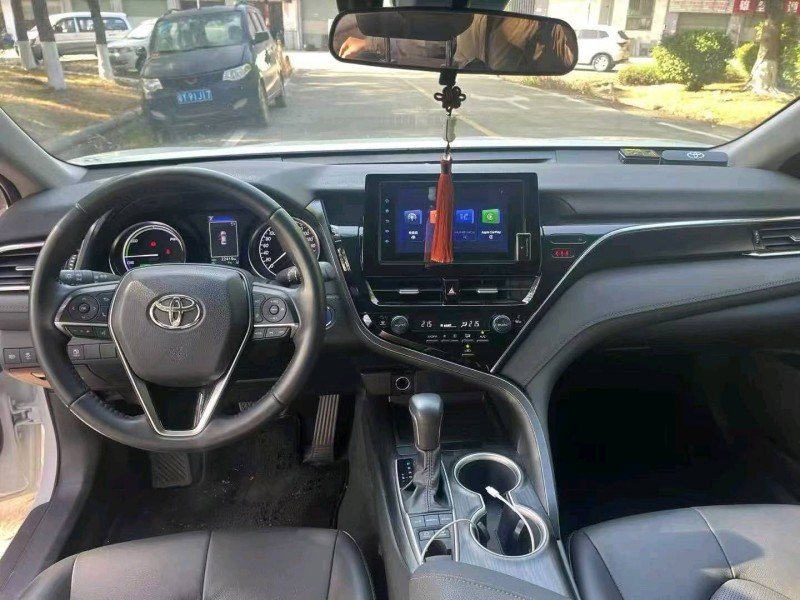 广州24年丰田凯美瑞7