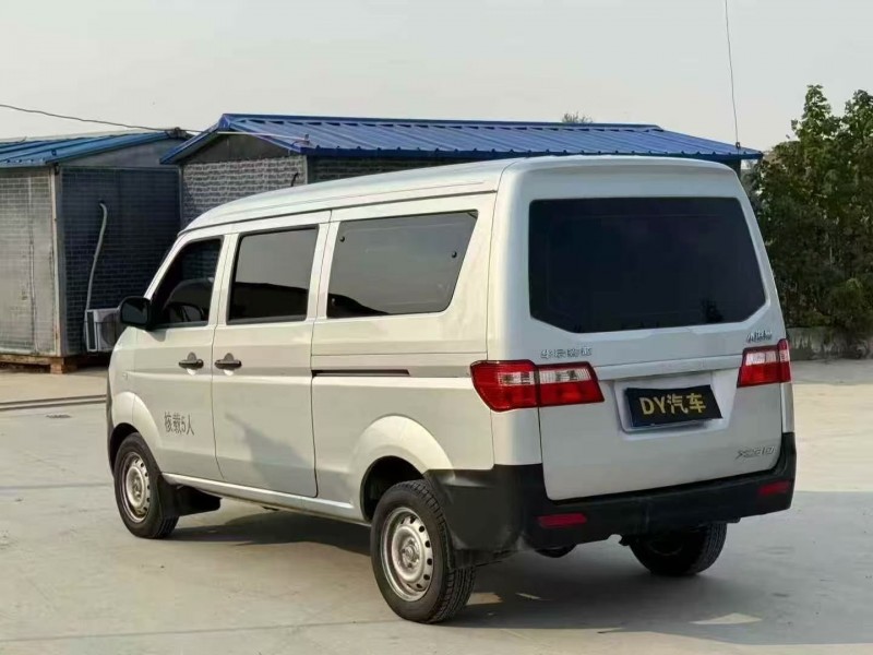 菏泽25年华晨鑫源7