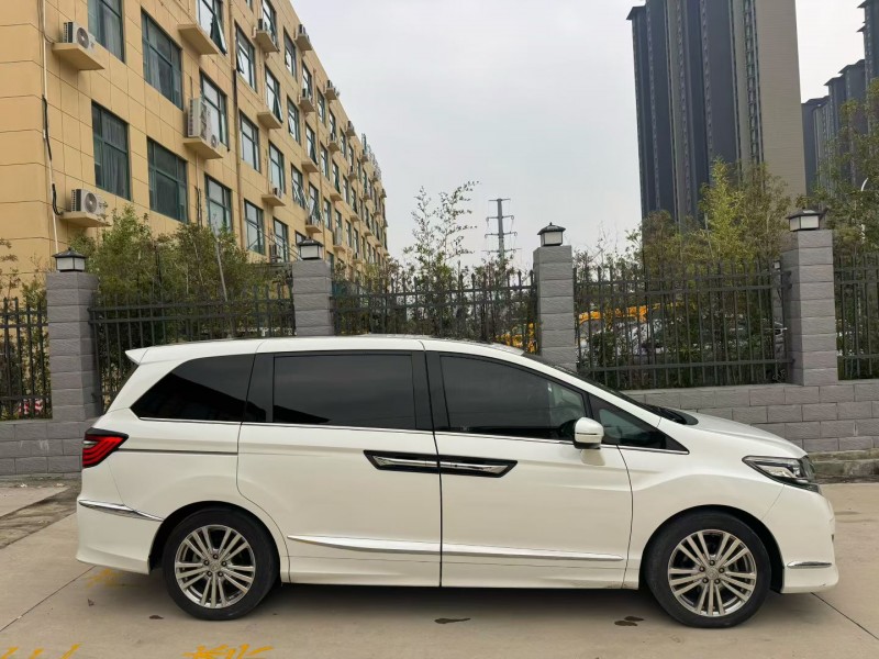 平顶山16年本田艾力绅2