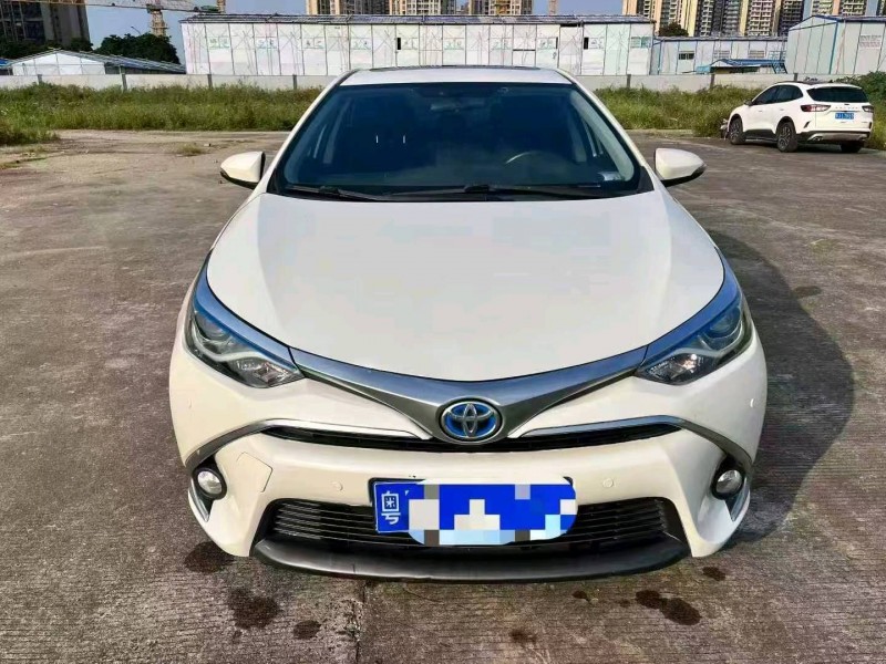 广州17年丰田雷凌1