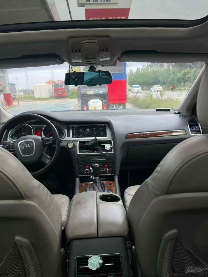 菏泽10年奥迪Q74