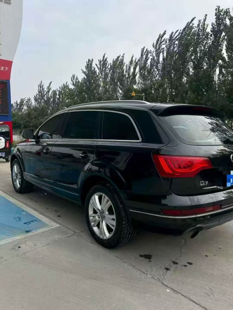 菏泽10年奥迪Q78