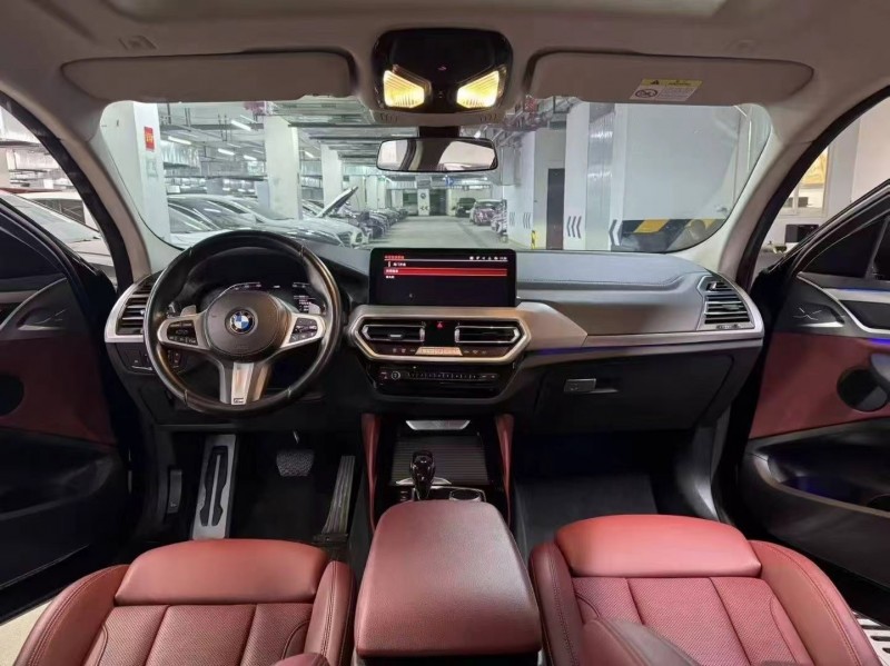 成都22年宝马X48