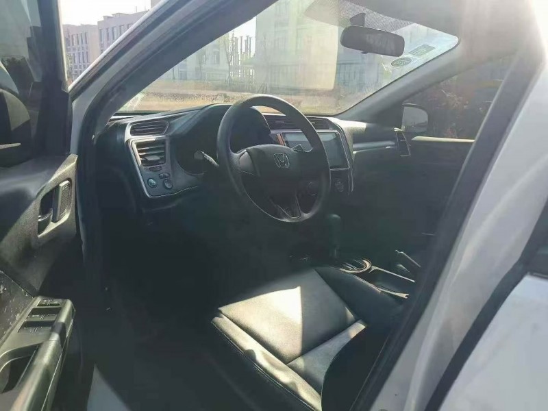 烟台17年本田竞瑞5