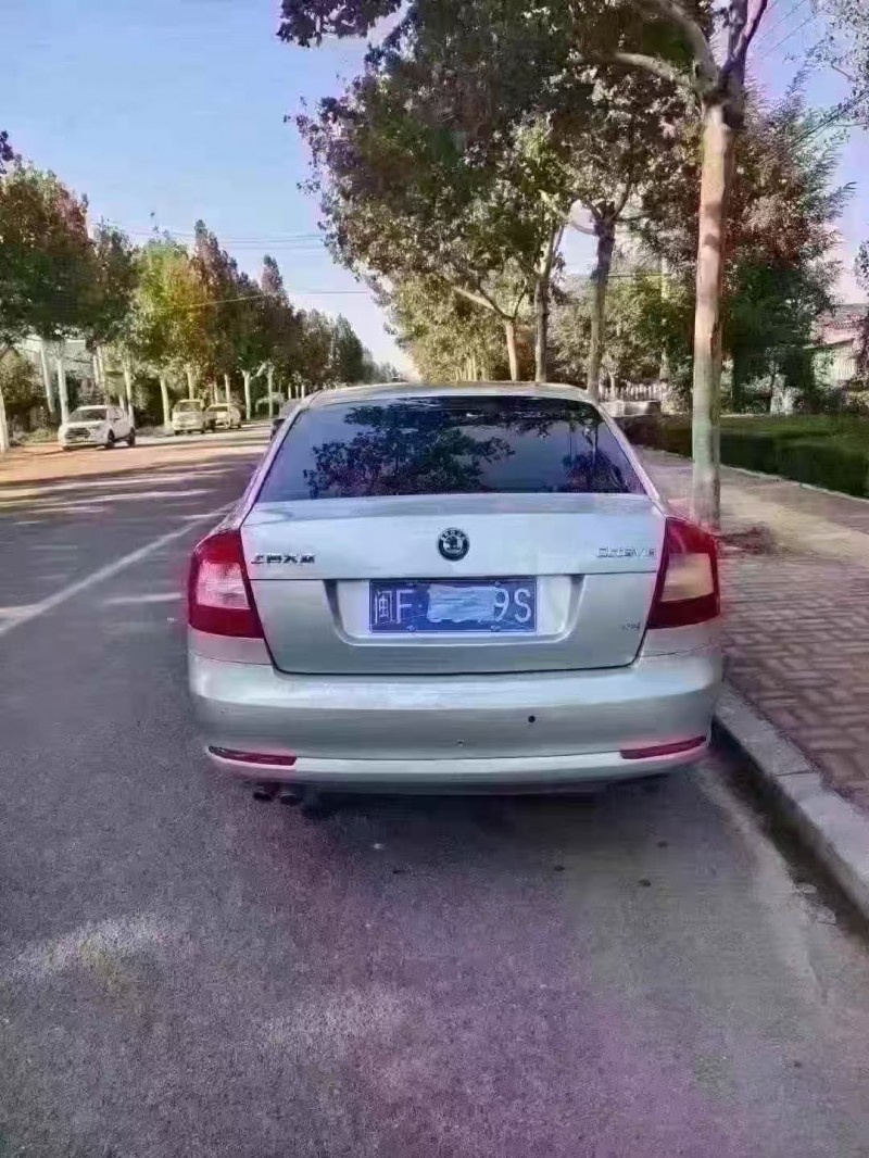 菏泽12年斯柯达明锐9